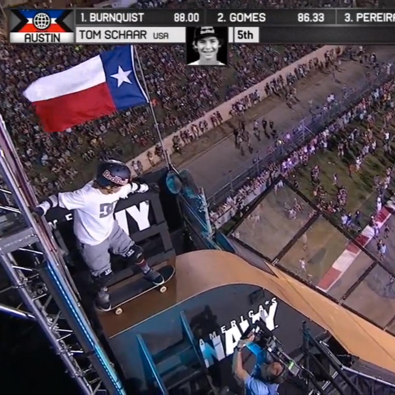 Tom Schaar wins big air gold.